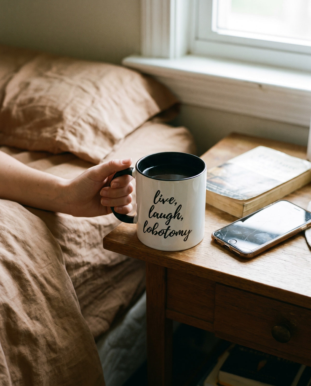 lll-black-mug